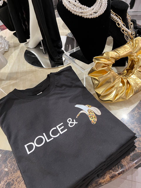 DOLCE AND BANANA t-shirt